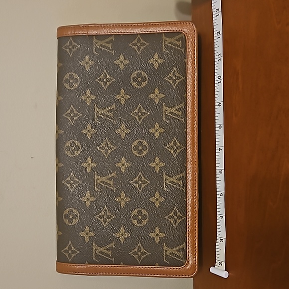 Louis Vuitton Monogram Pochette Dame 29 - Picture 3 of 17